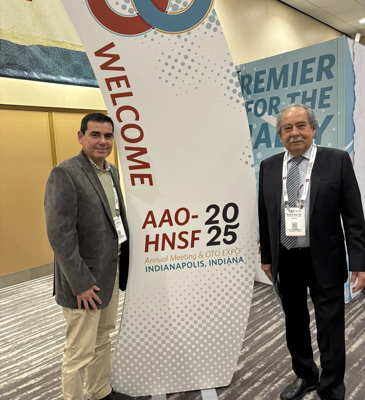 Participación en el Annual Meeting AAO-HNSF